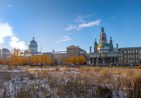 Old Montreal skyline with Bonsecours Market and Notre-Dame-de-Bon-Secours Chapel - Montreal, Quebec, Canadaのeditorial素材