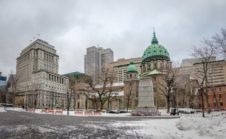Mary Queen of the World Cathedral on snow - Montreal, Quebec, Canadaのeditorial素材