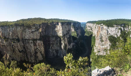 Panoramic view of Itaimbezinho Canyon at Aparados da Serra National Park - Cambara do Sul, Rio Grande do Sul, Brazilの写真素材