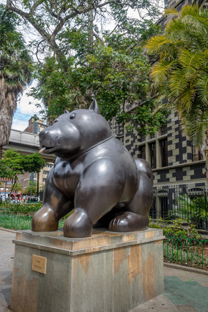 Dog Statute at Botero Square - Medellin, Antioquia, Colombiaのeditorial素材