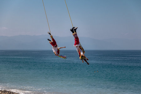 Dance of the Papantla Flyers (Papantla Flyers) - Puerto Vallarta, Jalisco, Mexicoのeditorial素材