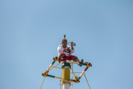 Dance of the Papantla Flyers (Papantla Flyers) - Puerto Vallarta, Jalisco, Mexicoのeditorial素材