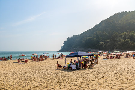 People at Santiago Beach - Sao Sebastiao, Sao Paulo, Brazilのeditorial素材
