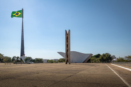 Three Powers Plaza and Brazilian Flag - Brasilia, Distrito Federal, Brazilのeditorial素材