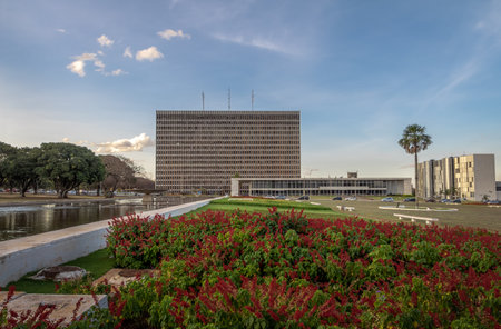 Buriti Square and Palace of Buriti - Brasilia, Distrito Federal, Brazilのeditorial素材