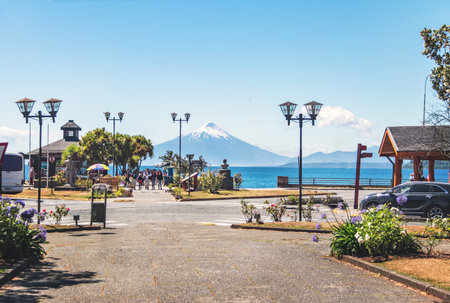 Plaza de Armas Square and Osorno Volcano - Puerto Varas, Chileのeditorial素材
