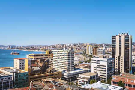Aerial view of Valparaiso from Paseo Atkinson at Cerro Concepcion Hill - Valparaiso, Chileの写真素材