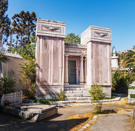 Egyptian style Tomb at Santiago Cemetery - Santiago, Chileのeditorial素材