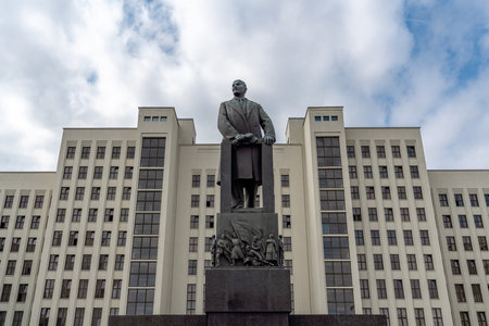 Minsk, Belarus - Jul 30, 2019: House of Government and Lenin Monument - Minsk, Belarusのeditorial素材