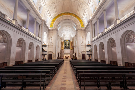 Fatima, Portugal - Feb 12, 2020: Basilica of Our Lady of the Rosary Interior at Sanctuary of Fatima - Fatima, Portugalのeditorial素材