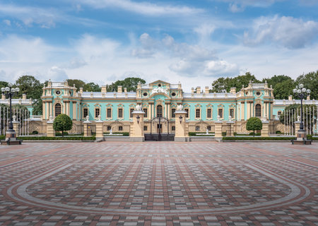 Mariyinsky Palace presidential residence at Konstytutsii Square - Kiev, Ukraineのeditorial素材