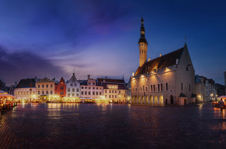 Tallinn Town Hall Square at night - Tallinn, Estoniaのeditorial素材