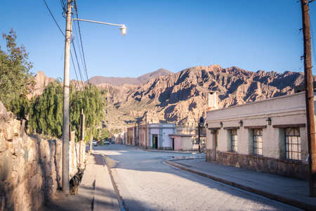 Desert Village Street and mountainsの写真素材