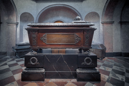 Vienna, Austria - Oct 13, 2019: Emperor Franz II (Franz I of Austria) sarcophagus at the Imperial Burial Vault, the Habsburg Dynasty Crypt - Vienna, Austriaのeditorial素材