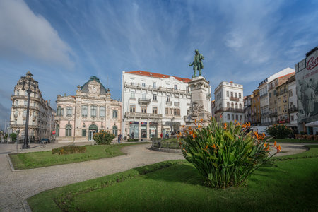 Coimbra, Portugal - Feb 11, 2020: Largo da Portagem Square and Joaquim Antonio de Aguiar Statue - Coimbra, Portugalのeditorial素材