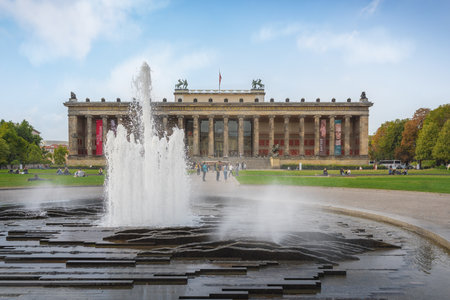 Berlin, Germany - Sep 7, 2019: Altes Museum (Old Museum) and Lustgarten Fountain - Berlin, Germanyのeditorial素材
