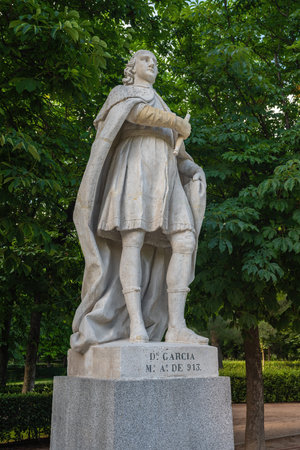 Madrid, Spain - Jun 17, 2019: Statue of King Garcia I of Leon at Paseo de la Argentina in Retiro Park - Madrid, Spainのeditorial素材