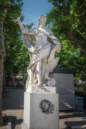 Madrid, Spain - Jun 19, 2019: Statue of King Ramiro I of Asturias at Plaza de Oriente Square - Madrid, Spainのeditorial素材