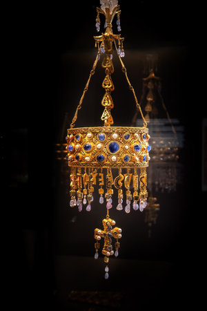 Madrid, Spain - Jun 18, 2019: The Guarrazar Hoard (Tesoro de Guarrazar) at National Archaeological Museum - Madrid, Spainのeditorial素材