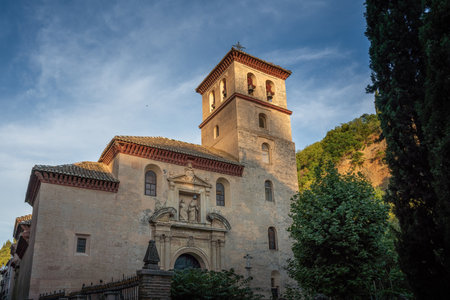 Church of St. Peter and St. Paul (Iglesia de San Pedro y San Pablo) - Granada, Andalusia, Spainの写真素材