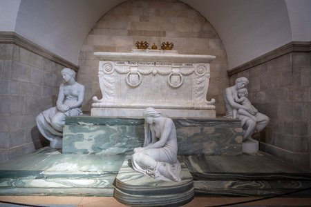 Roskilde, Denmark - Jun 25, 2019: Christian IX and Queen Louise Sarcophagi - Glucksburger Chapel at Roskilde Cathedral - Roskilde, Denmarkのeditorial素材