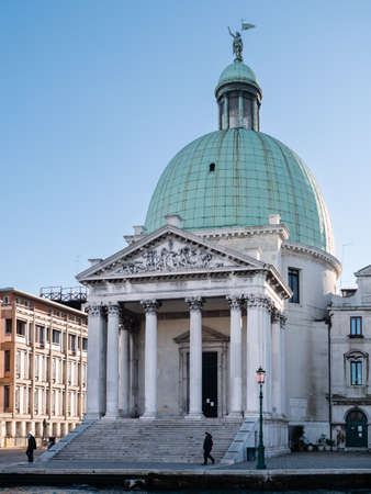 Venice, Italy - January 4 2022: San Simeone Piccolo Church or Chiesa di San Simeone e Giuda on Canal Grande.のeditorial素材