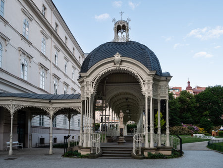 Karlovy Vary, Bohemia, Czech Republic - May 27 2022: Park Colonnade or Sadova Kolonadaのeditorial素材