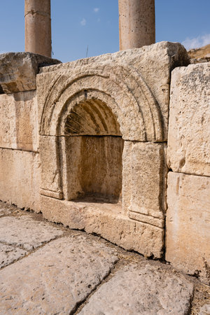 Small Niche at the Cardo Maximus in Gerasa, Jerash, Jordan, used for Illumination or Statuesの写真素材