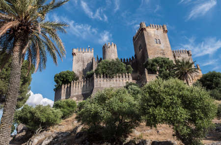 Castle of Almodovar del Rio, It is a fortitude of Moslem origin, it was a Roman fort and the current building has definitely origin Berber, a Stage of the American producer HBO, for the series âGame of Thronesâ. placed close to the Guadalquivir, take のeditorial素材