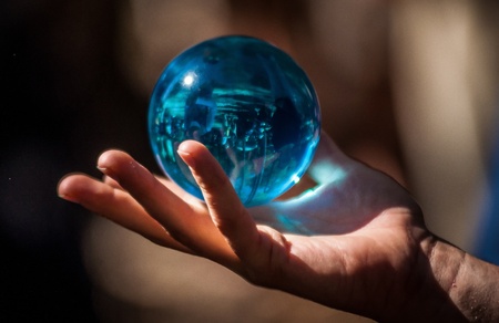 crystal ball in handの写真素材