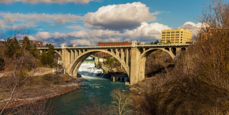Spokane WA, USA - March 5, 2011 -  downtown streets and architectureのeditorial素材
