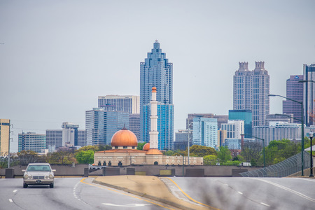atlanta georgia city skyline on cloudy dayのeditorial素材