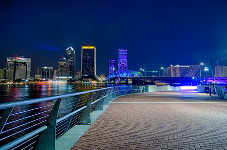 skyline and river coast scenes in Jacksonville Floridaの写真素材