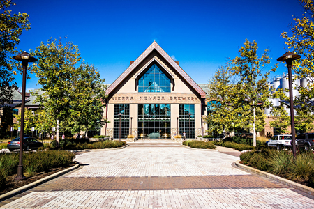 FLETCHER, NC October 15, 2016 - Sierra Nevada Breweryのeditorial素材