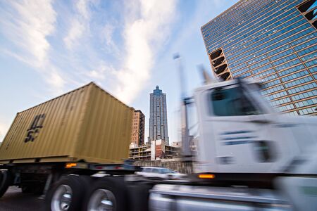 atlanda georgia city skyline early morningのeditorial素材