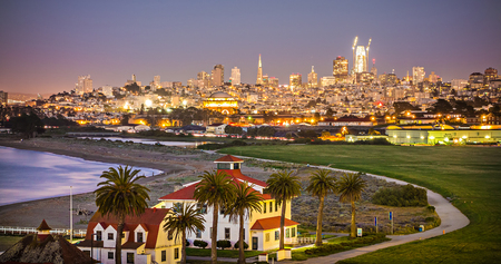 san francisco and alcatraz scenery at sunsetのeditorial素材