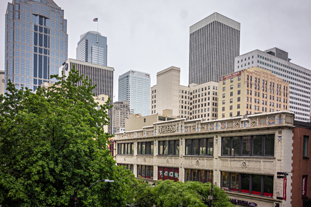 seattle washington city skyline and downtown streetsのeditorial素材