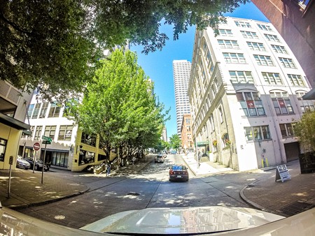 seattle washington city skyline and streetsのeditorial素材