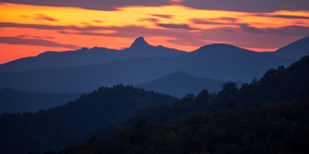 sunset over peaks on blue ridge mountains layersの写真素材
