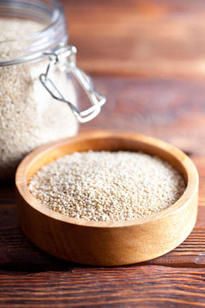 White quinoa in bowlの写真素材