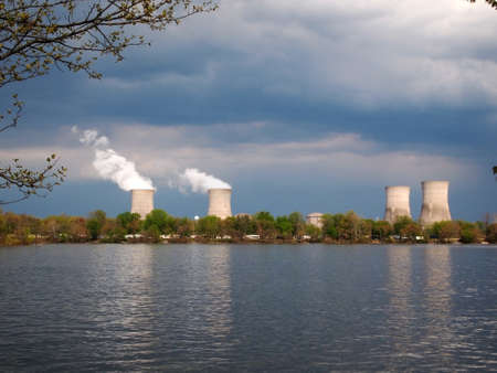 THREE MILE ISLAND - MAY 3: Three Mile Island Nuclear Power plant cooling towers on May 3, 2014 at Three Mile Island. のeditorial素材