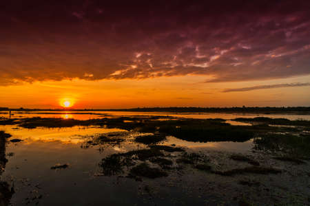 Sunset Over Lake With Reflectionの写真素材