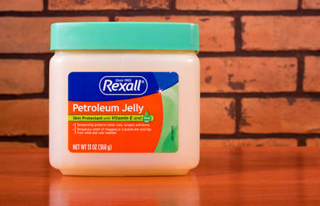 RIVER FALLS,WISCONSIN-JANUARY 09,2014: Rexall petroleum jelly. In 2010 Dollar General announced that it would be one of the exclusive retailers of Rexall products.のeditorial素材