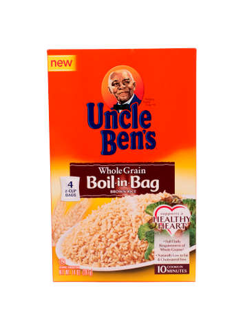 RIVER FALLS,WISCONSIN-APRIL14, 2014: A box of Uncle Ben's whole grain rice. Uncle Ben's is a product of Mars Inc. of Houston,Texas.のeditorial素材