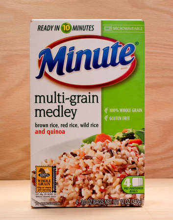 RIVER FALLS,WISCONSIN-MARCH 20,2015: A box of Minute Rice multi-grain medley. Minute Rice was introduced in Nineteen Forty Nine.のeditorial素材