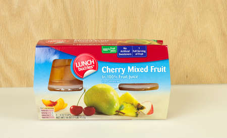 RIVER FALLS,WISCONSIN-OCTOBER 19,2016: A package of mixed fruit cups in real juice.のeditorial素材