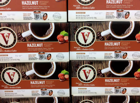 RIVER FALLS,WISCONSIN-NOVEMBER 07,2017: Sveral boxes of Victor Allen's brand hazelnut flavored brew cups.のeditorial素材
