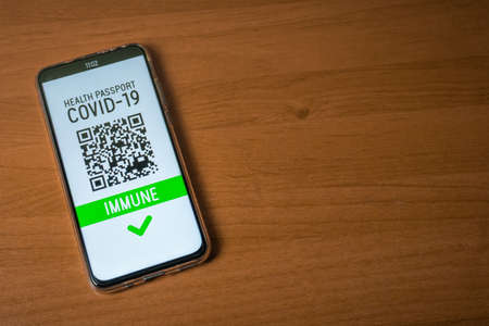 Immune - Digital Health Passport Covid-19 App Smartphoneの写真素材