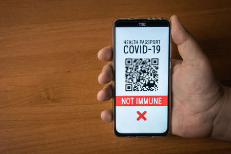Not Immune - Digital Health Passport Covid-19 App Smartphoneの写真素材