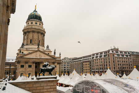 Berln, Germany - December 17, 2010: Christmas market in center of Berlin, Germanyのeditorial素材